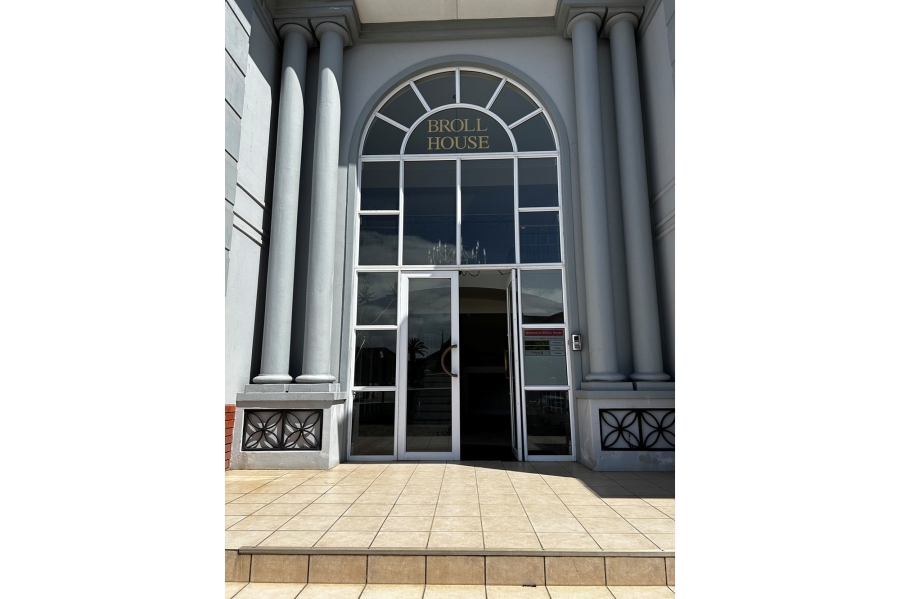 To Let commercial Property for Rent in Newton Park Eastern Cape